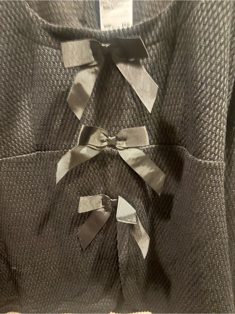 Astr The Label split Bow Front Top - Picture 5 of 8